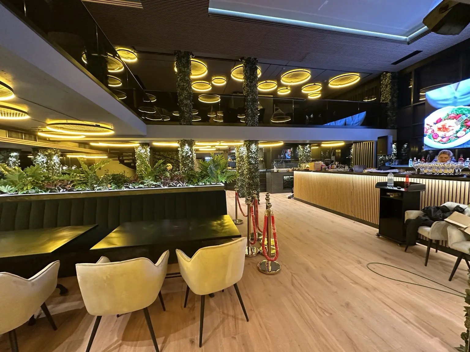 Complete renovation of KAMIKADZE restaurant